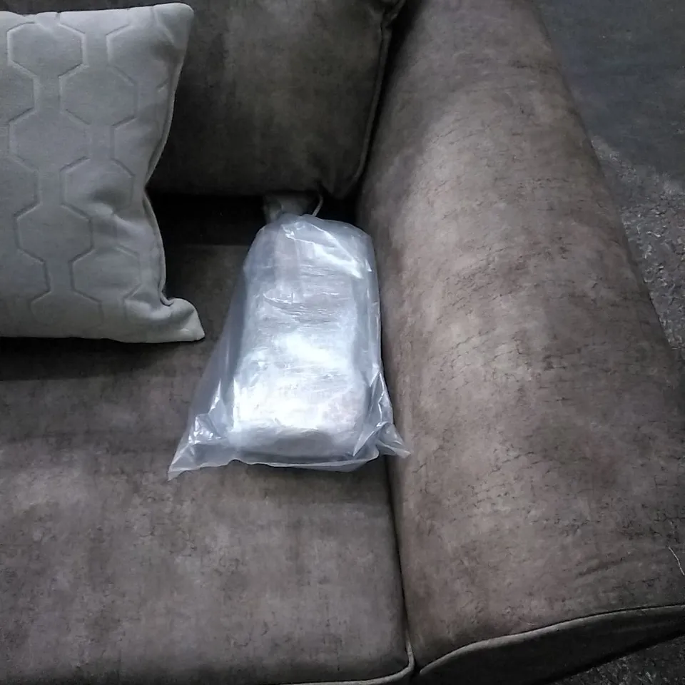 QUALITY DESIGNER AMAYA FABRIC ARMCHAIR 