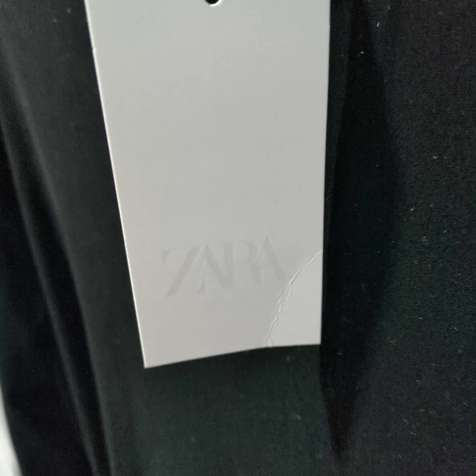 ZARA BLACK DRESS WITH KNOT DETAIL, LONG SLEEVES – SIZE L