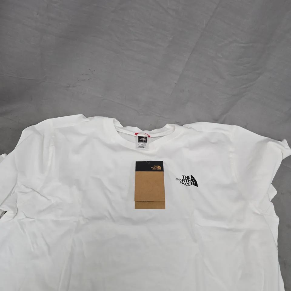 THE NORTH FACE SIMPLE DOME TEE – WHITE, UK L