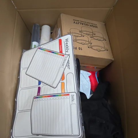 LARGE BOX OF ASSORTED HOUSEHOLD ITEMS TO INCLUDE WALLPAPER, PAN SET AND WEEKLY PLANNERS