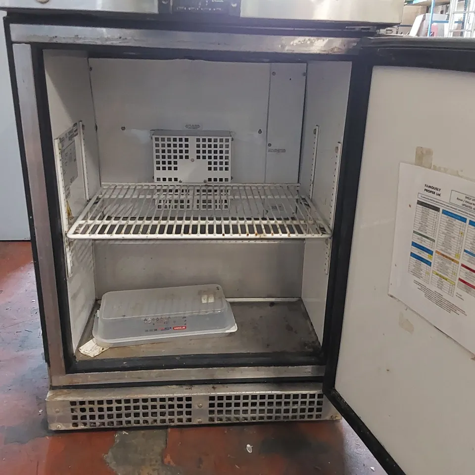 TRUE UNDER COUNTER FRIDGE STAINLESS STEEL 147LTR TUC-24-HC