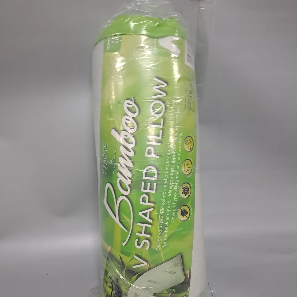 BAMBOO V SHAPED PILLOW 