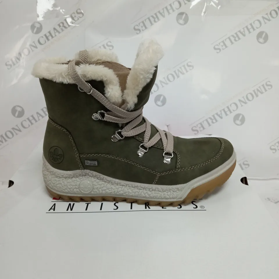 BOXED RIEKER ANTISTRESS WARM HIKING BOOTS, KHAKI - SIZE 4