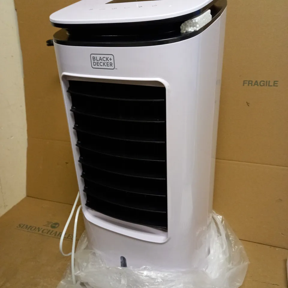 BLACK+DECKER 7 LITRE DIGITAL 2-IN-1 AIR COOLER