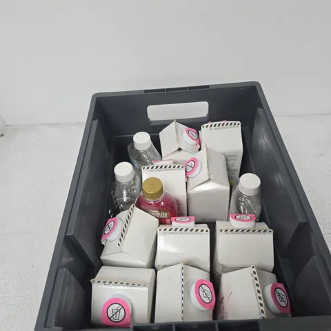 TOTE OF APPROXIMATELY 12 ASSORTED LIQUIDS TO INCLUDE: FABULOSA CONCENTRATED DISINFECTANT