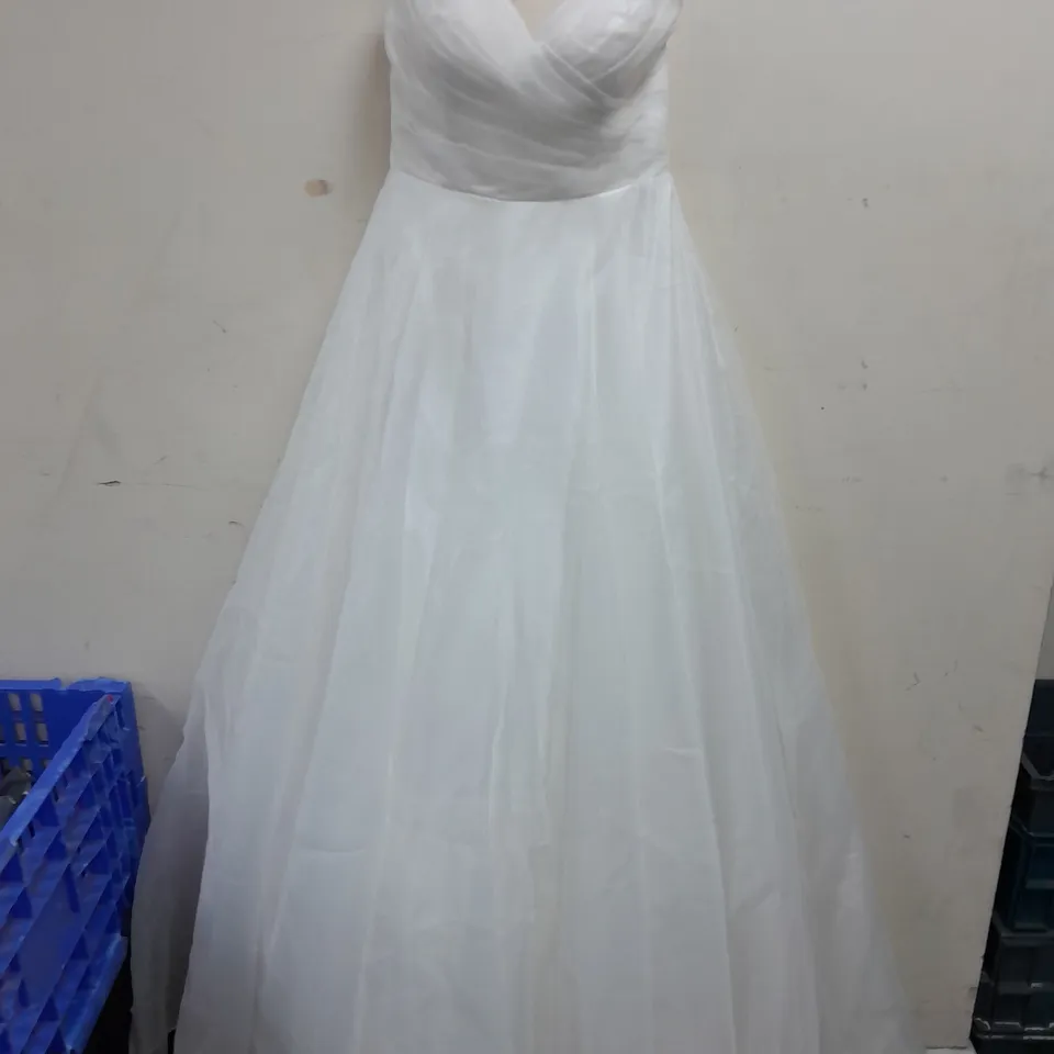 ANNA SORRANO IVORY WEDDING DRESS - SIZE 10