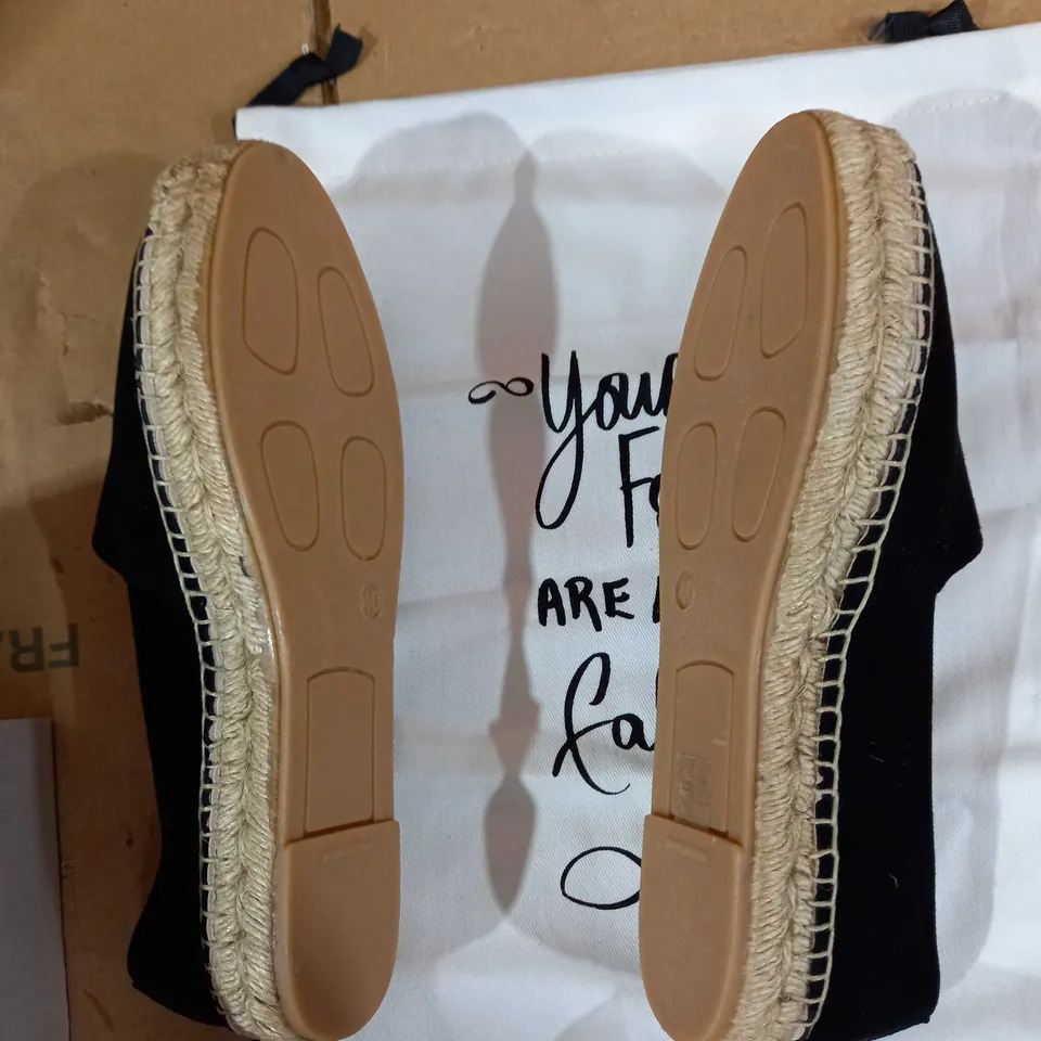 LULU GUINNESS FINDLAY SUEDE ESPADRILLES - BLACK - SIZE 7