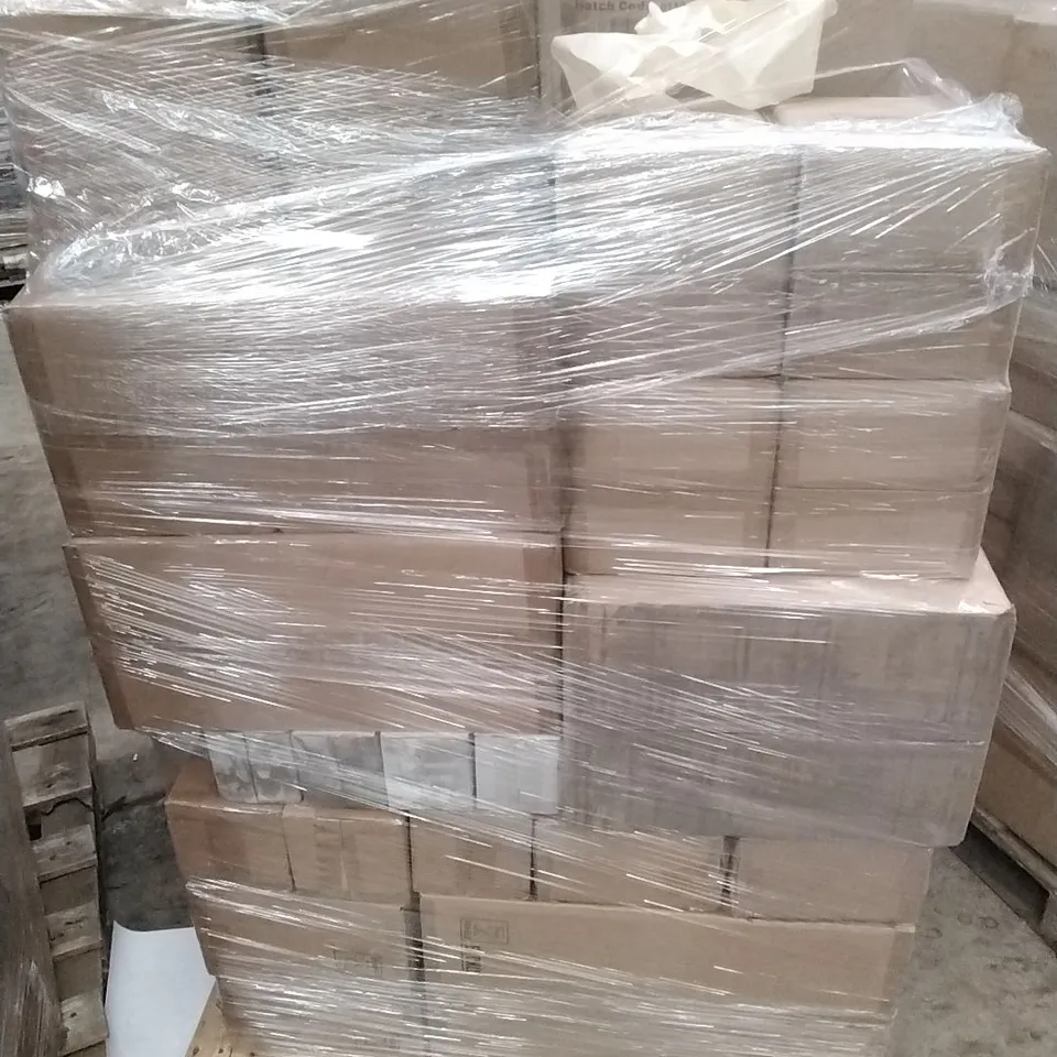 A PALLET CONTAINING APPROXIMATELY 60 ASSORTED LIGHTS WHICH INCLUDE; TABLE LAMP GREY SHADE, TABLE LAMP WHITE SHADE ETC 
