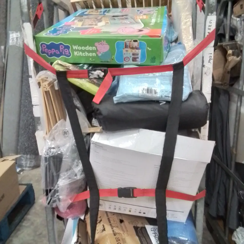 CAGE OF ASSORTED HOUSEHOLD GOODS AND PRODUCTS TO INCLUDE;PEPPER PIG WOODEN KITCHEN,BABY NEST,PLAYMAT,SHOERACK 