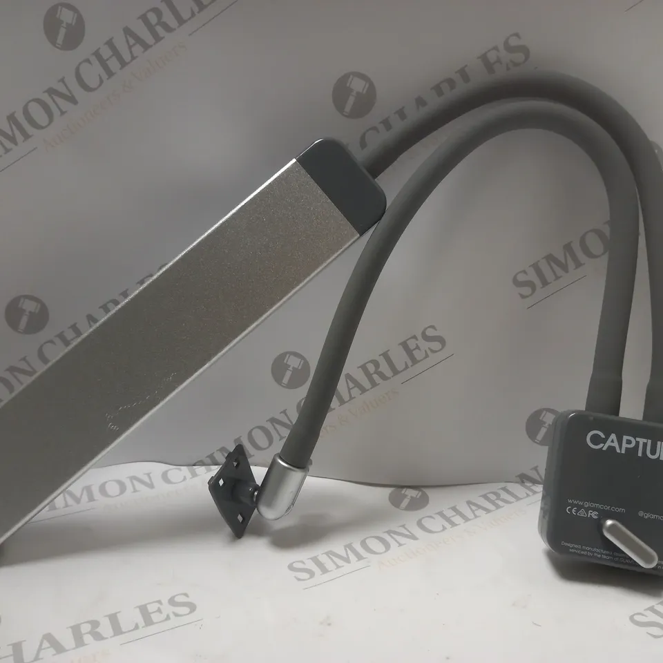 GLAMCOR PROFESSIONAL CAPTURE PRO PORTABLE LED	