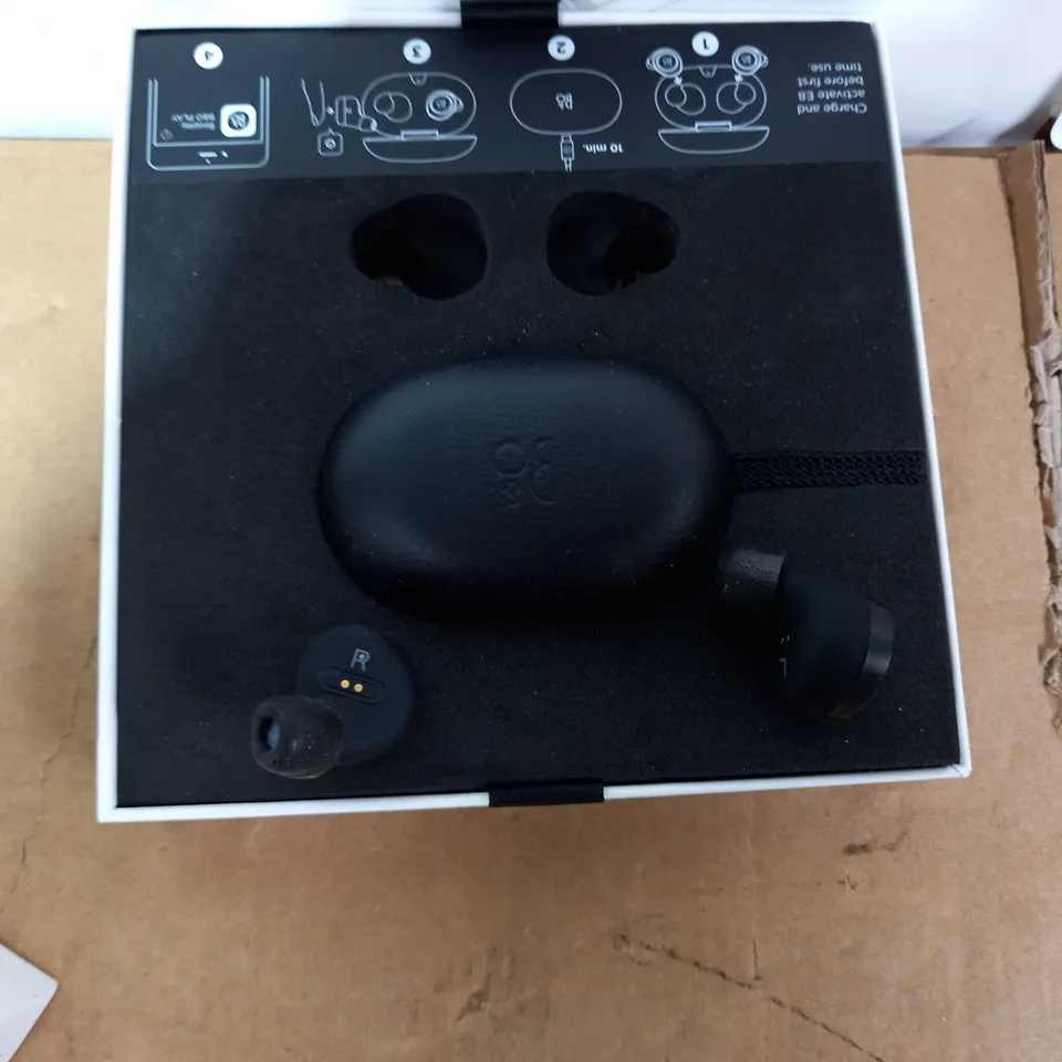 B&O E8 TRULY WIRELESS EARPHONES - BLACK