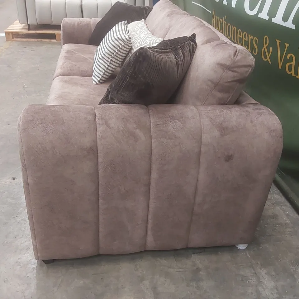 QUALITY DESIGNER AMARA 3 SEATER VELVET UPHOLSTERED SOFA