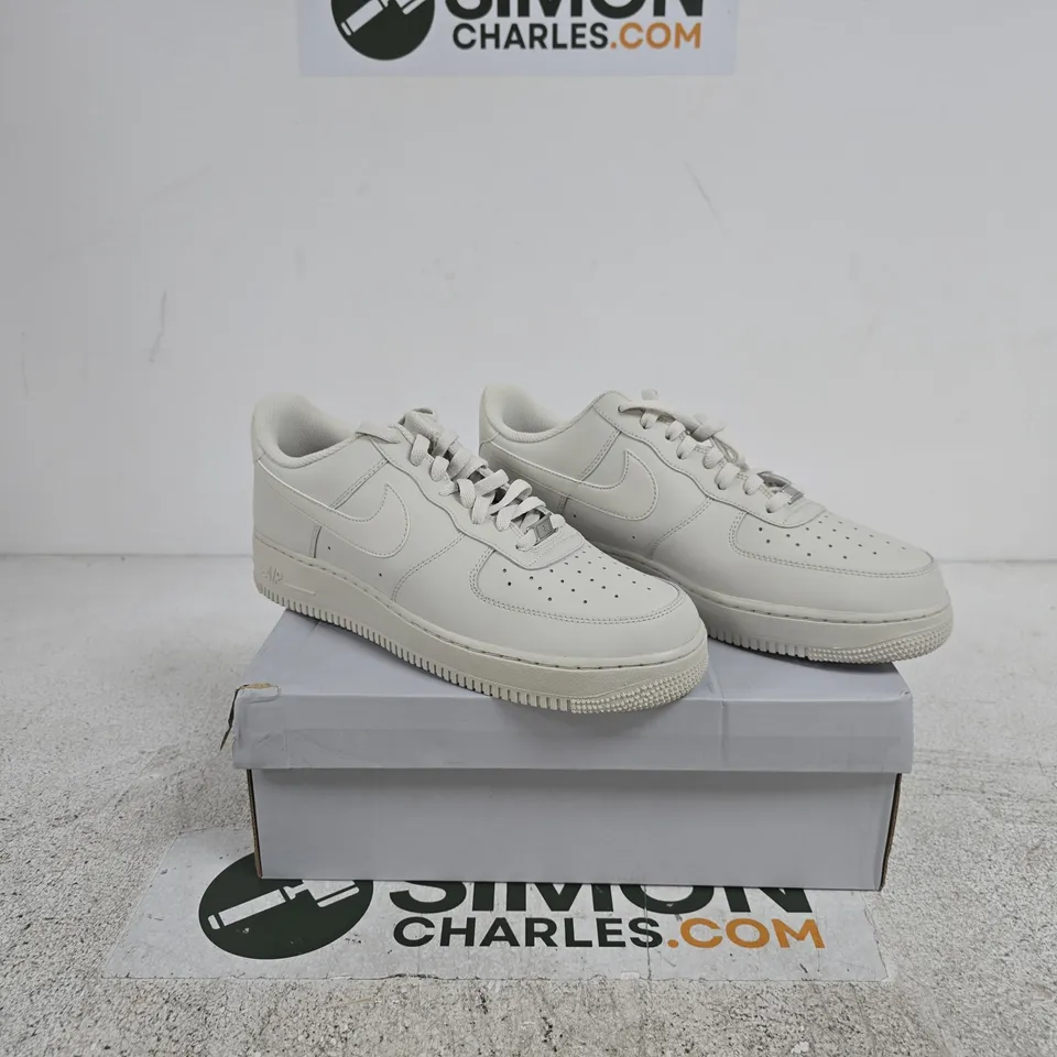 NIKE AIR FORCE 1 TRAINERS UK 11 BOXED