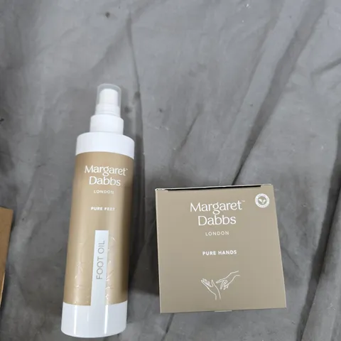 MARGARET DABBS LONDON PURE FEET FOOT OIL & PURE HANDS HAND CREAM SET