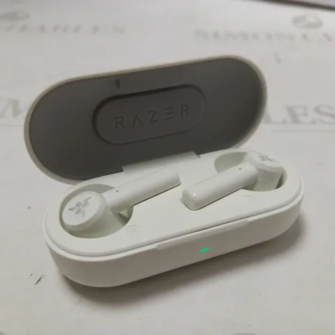 RAZER HAMMERHEAD TRUE WIRELESS EARBUDS