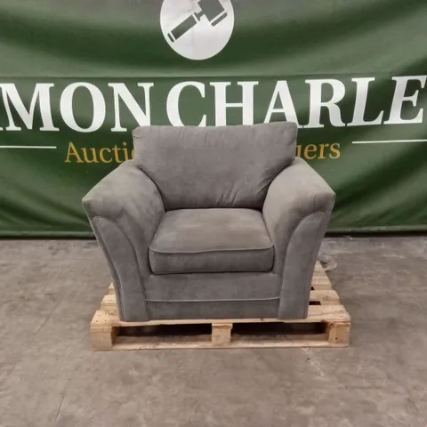 DURY FABRIC ARMCHAIR