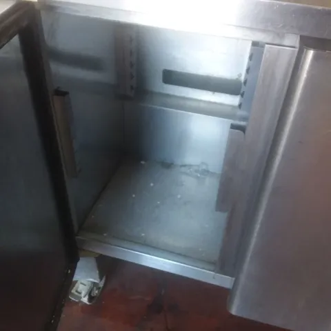 WILLIAMSPREP COUNTER FRIDGE 3 DOOR 320 LITRE CPC 3 NA021 R1