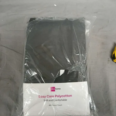 PERCALE DUVET SET DOUBLE