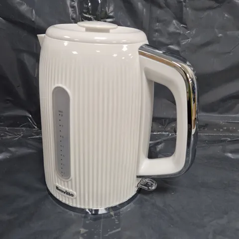 BOXED BREVILLE WHITE JUG KETTLE 
