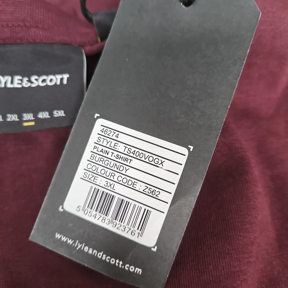 LYLE & SCOTT BURGUNDY PLAIN T-SHIRT – 3XL (MEN)
