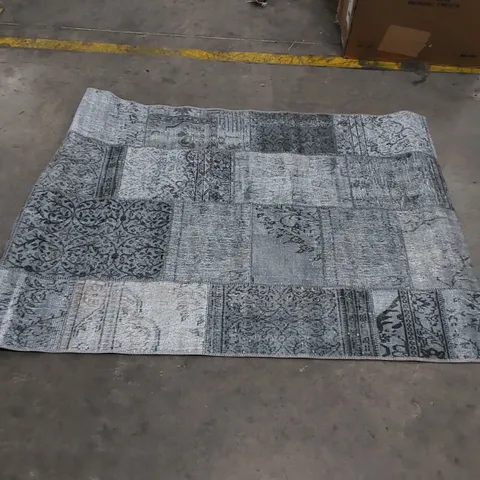 SIESTA EKOHALI RUG - BLUE // APPROX SIZE: 120 X 175CM