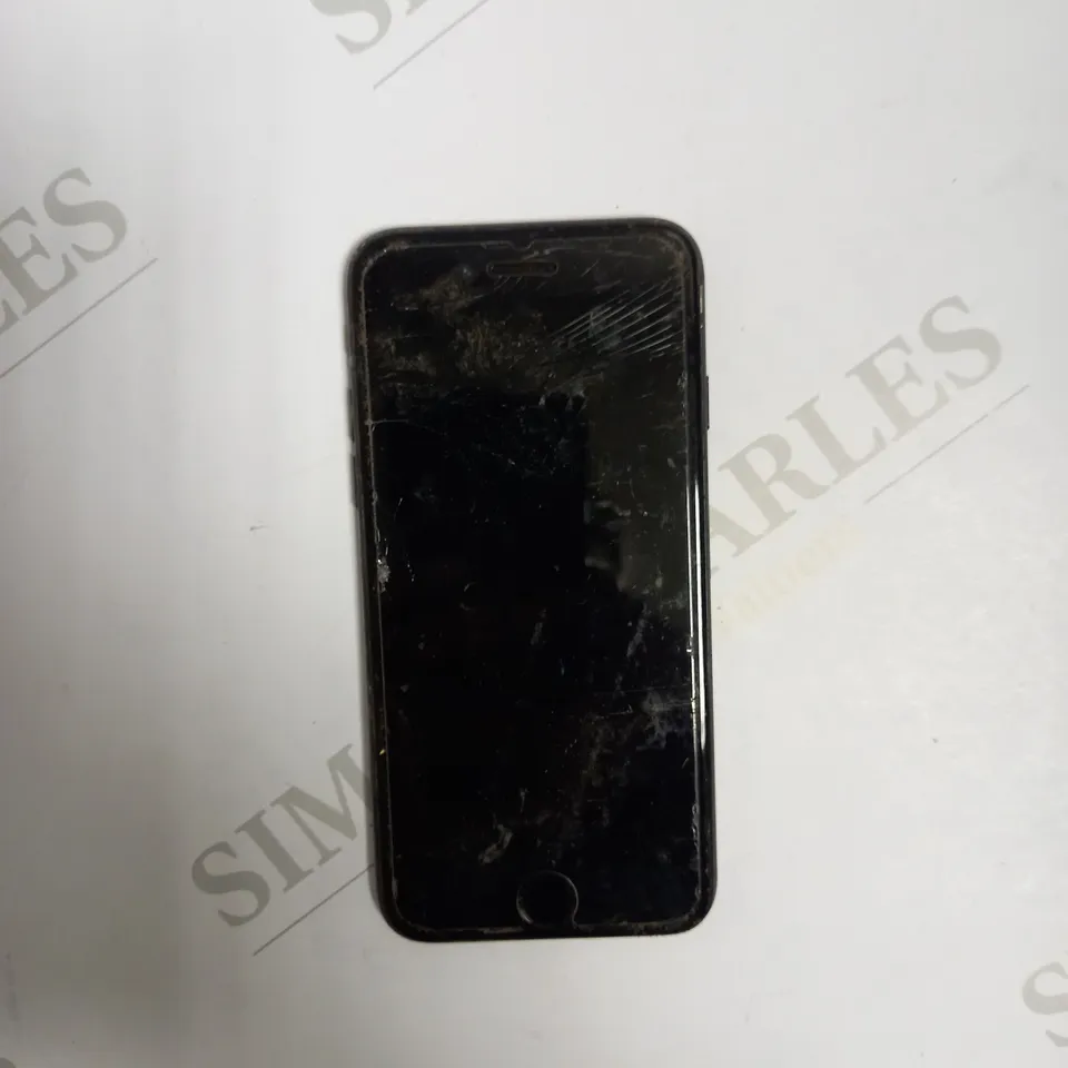 APPLE IPHONE 7 (A1778) - BLACK