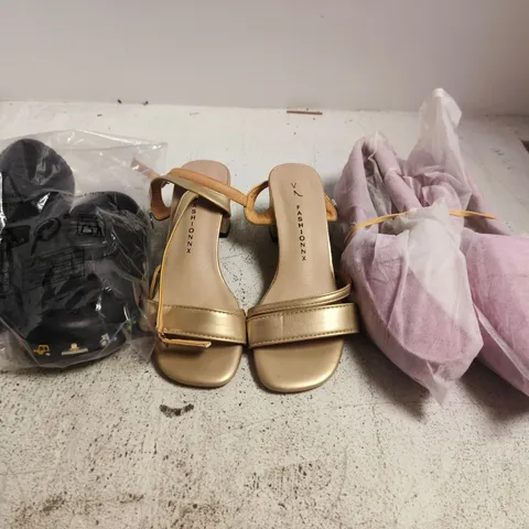 BOX OF APPROXIMATELY 15 ASSORTED PAIRS OF SHOES AND FOOTWEAR ITEMS IN VARIOUS COLOURS, STYLES, AND SIZES - COLLECTION ONLY