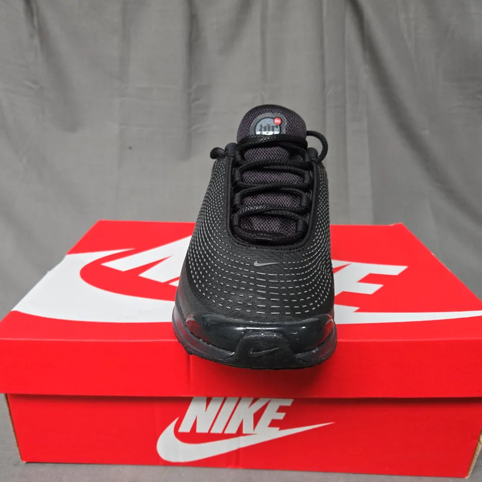 BOXED NIKE AIR MAX DN IN BLACK - UK 8.5