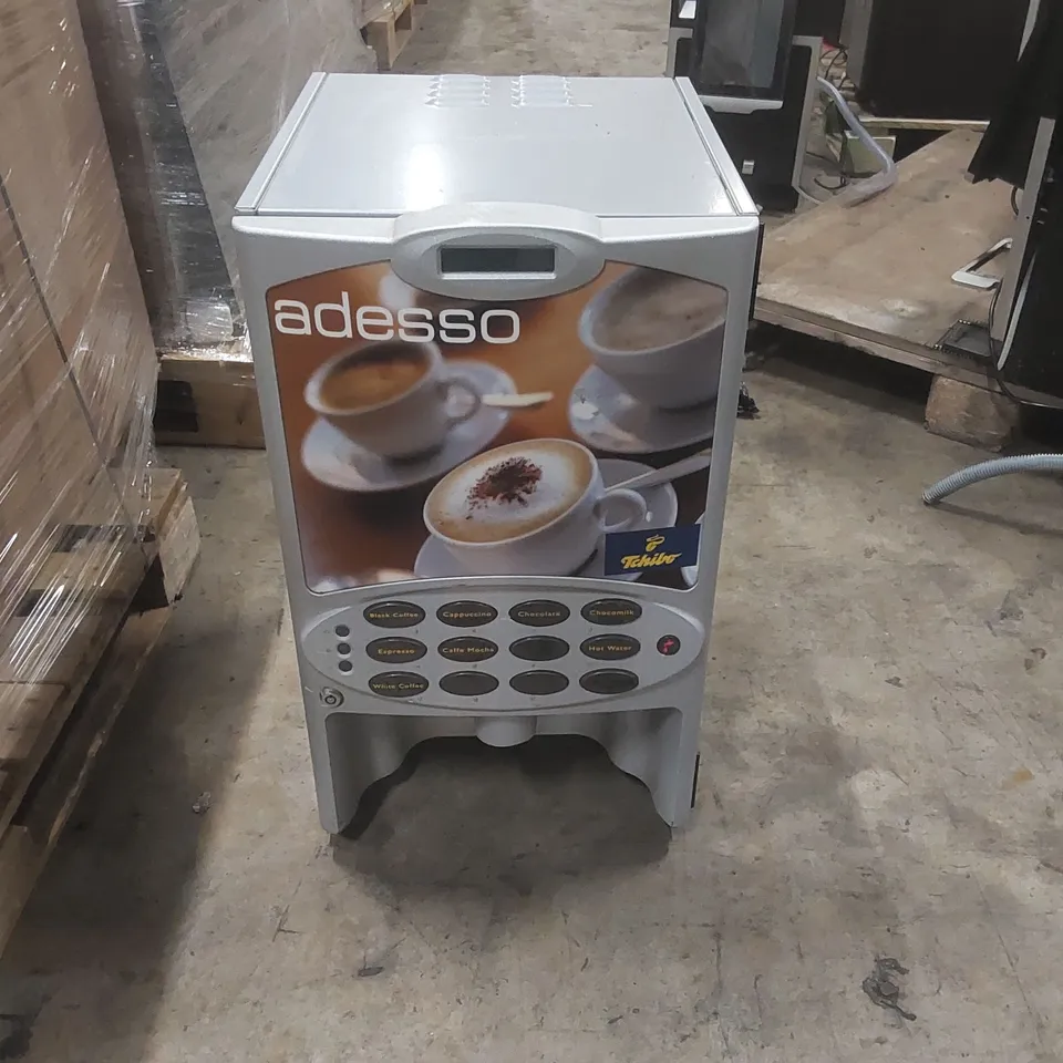 ADESSO COMMERCIAL COFFEE VENDING MACHINE