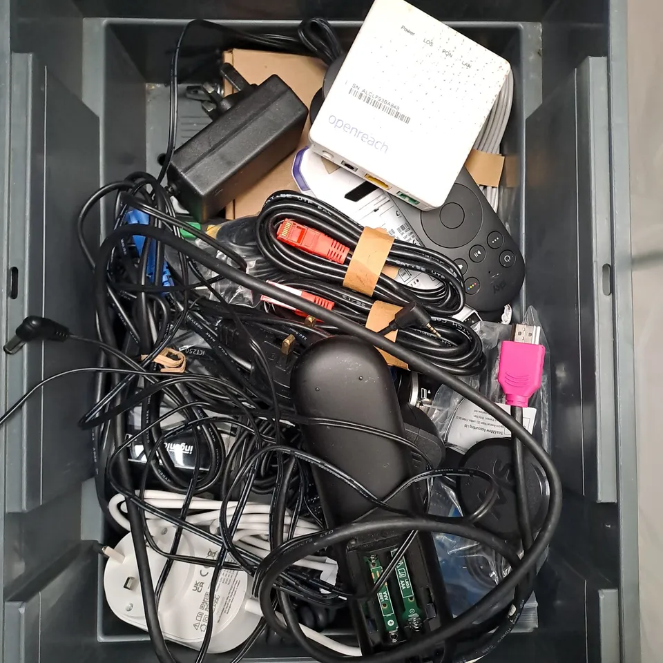 APPROXIMATELY 15 ASSORTED ELECTRICAL ITEMS TO INCLUDE POWER CABLES, REMOTE CONTROLS AND SKY HUB