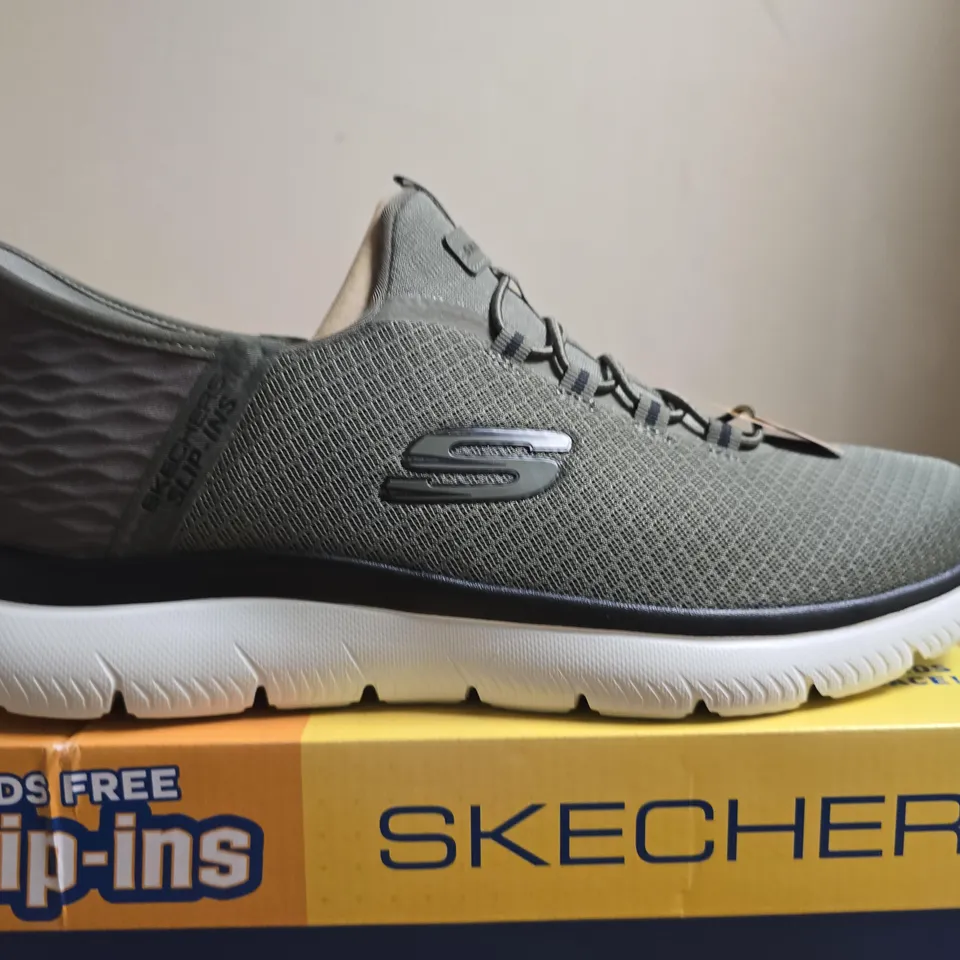 BOXED PAIR OF SKECHERS MEN'S SLIP-INS MEMORY FOAM SLIP-ON SNEAKERS – GREY, UK 11