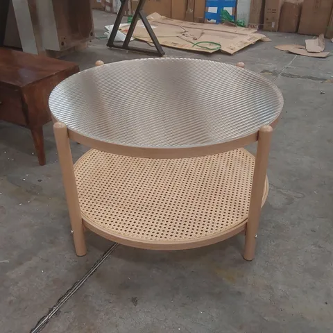4 LEGS COFFEE TABLE WITH STORAGE