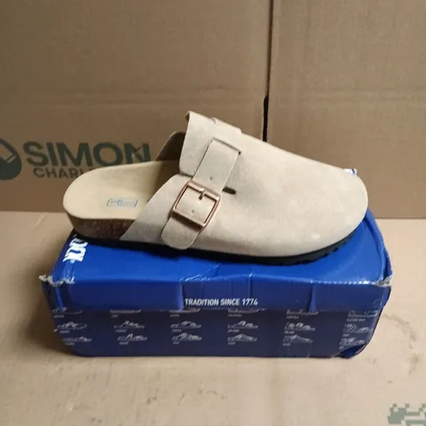 BOXED PAIR OF BIRKENSTOCK BOSTON CLOGS IN BEIGE SUEDE - 7