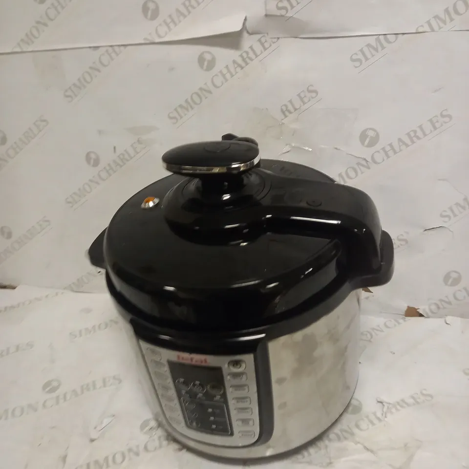 CROCKPOT EXPRESS PRESSURE MULTI COOKER