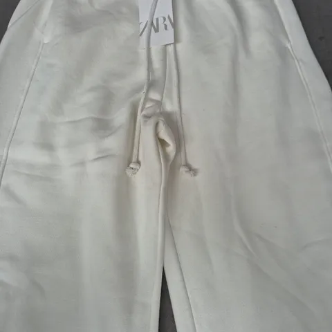 ZARA JOGGERS IN CREAM SIZE UK SMALL