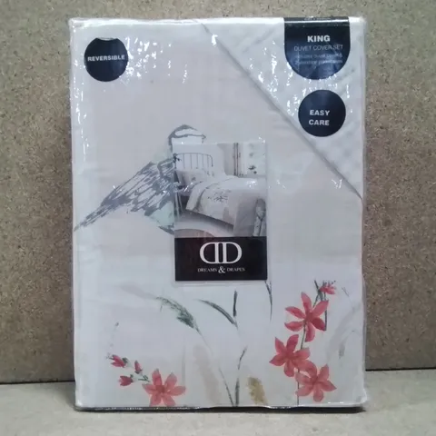 BRAND NEW DREAMS AND DRAPES KING SIZE DUVET COVER SET- MULTICOLOURED 