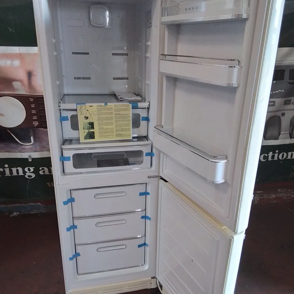 SMEG FREESTANDING 70/30 FRIDGE FREEZER IN CREAM - FAB32RCR5UK