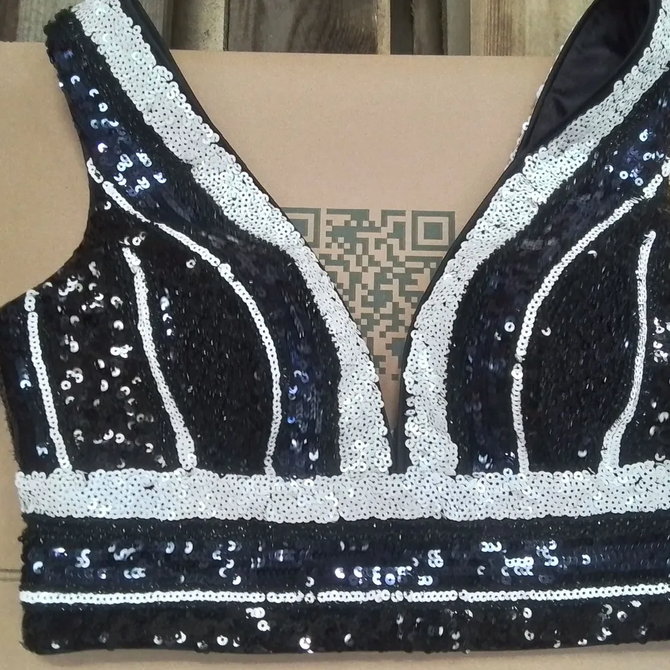 PALLET CONTAINING APPROXIMATELY DESIGNER CLOTHING ITEMS TO INCLUDE;VEST,TOP,TROUSERS