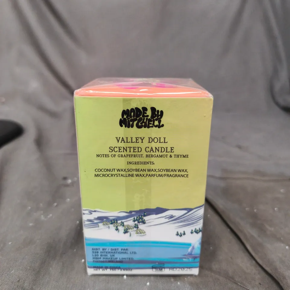 MITCHELL MAKES SCENTS VALLEY DOLL SCENTED CANDLE