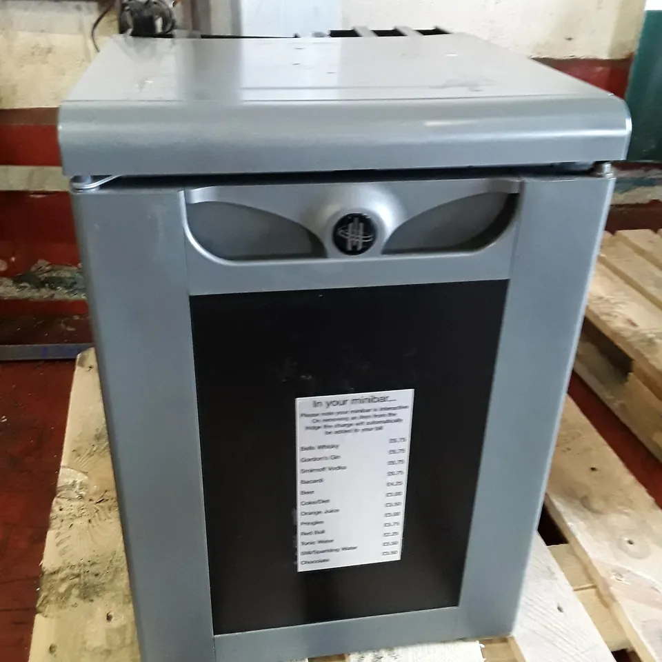 SMARTCUBE SC40 MINIBAR