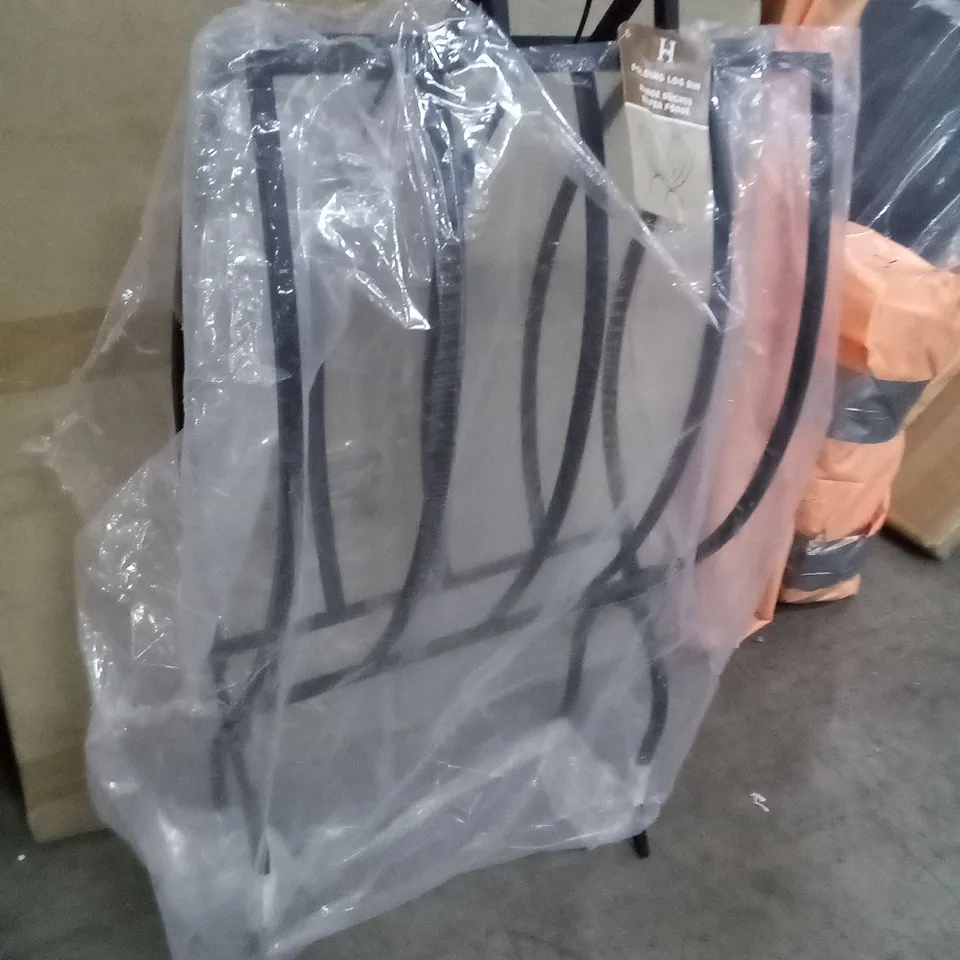 BOXED OPEN HEARTH FOLDING LOG BIN