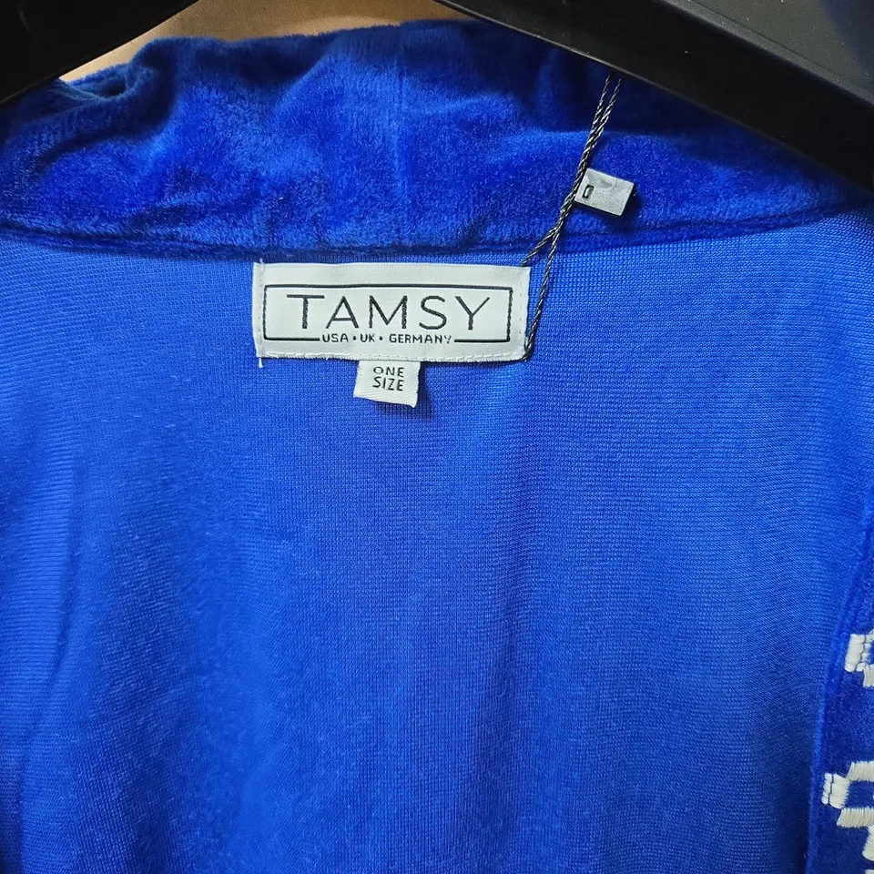 TAMSY VELVET BLUE DRESSING GOWN WITH WHITE EMBROIDERED TRIM – ONE SIZE