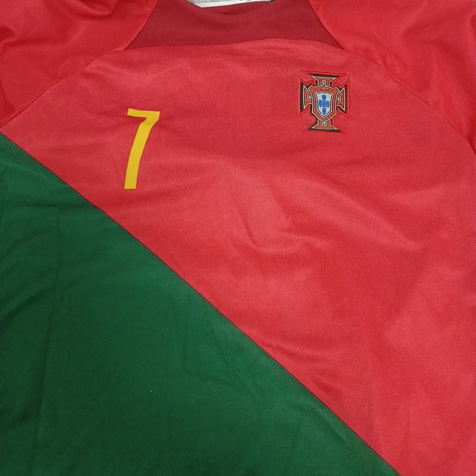 PORTUGAL NATIONAL KIT WITH RONALDO ON THE BACK SIZE 8.5