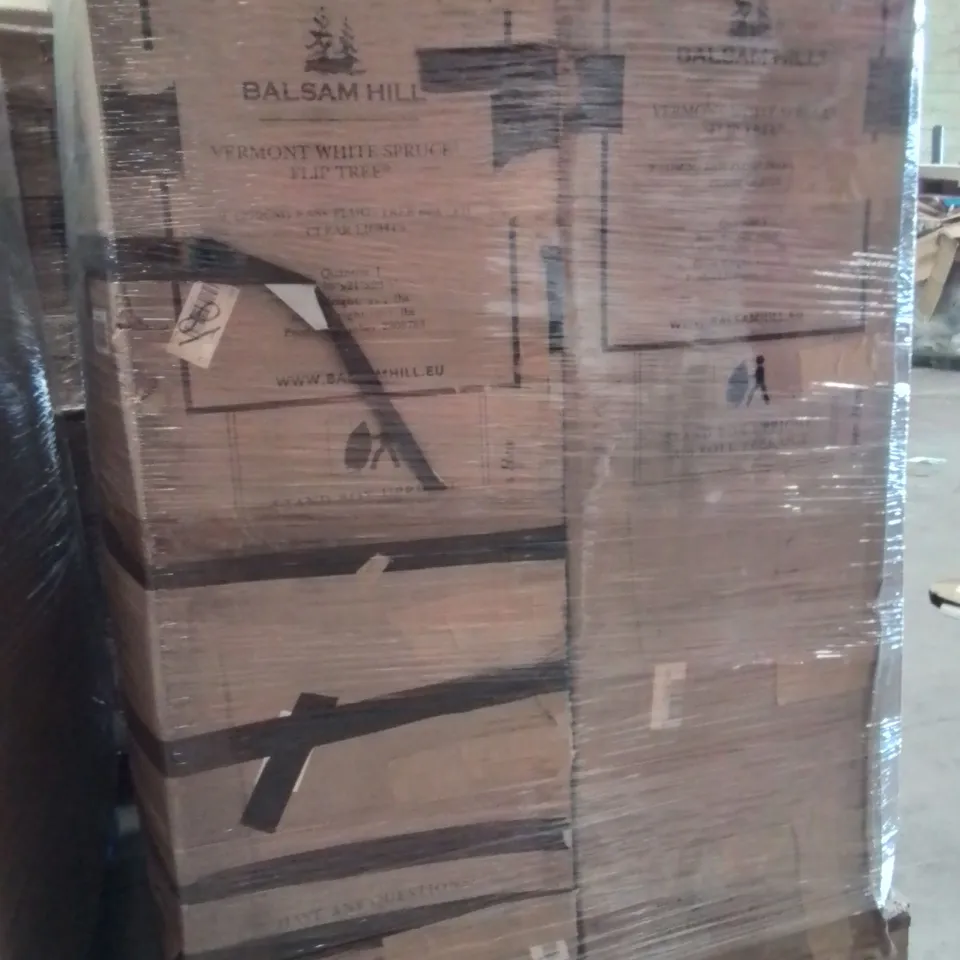 PALLET OF VERMONT WHITE SPRUCE FLIP TREE WITH LED LIGHTS 