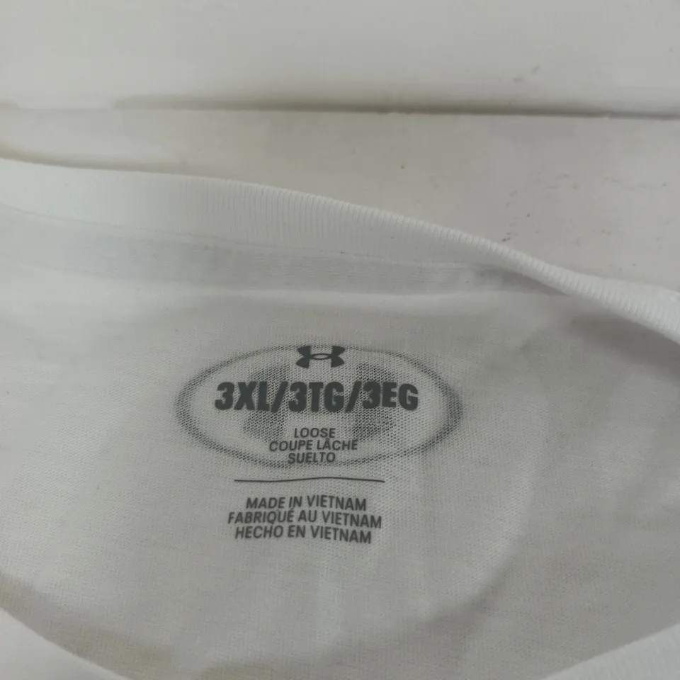 UNDER ARMOUR WHITE T-SHIRT – SIZE 3XL/3TG/3EG