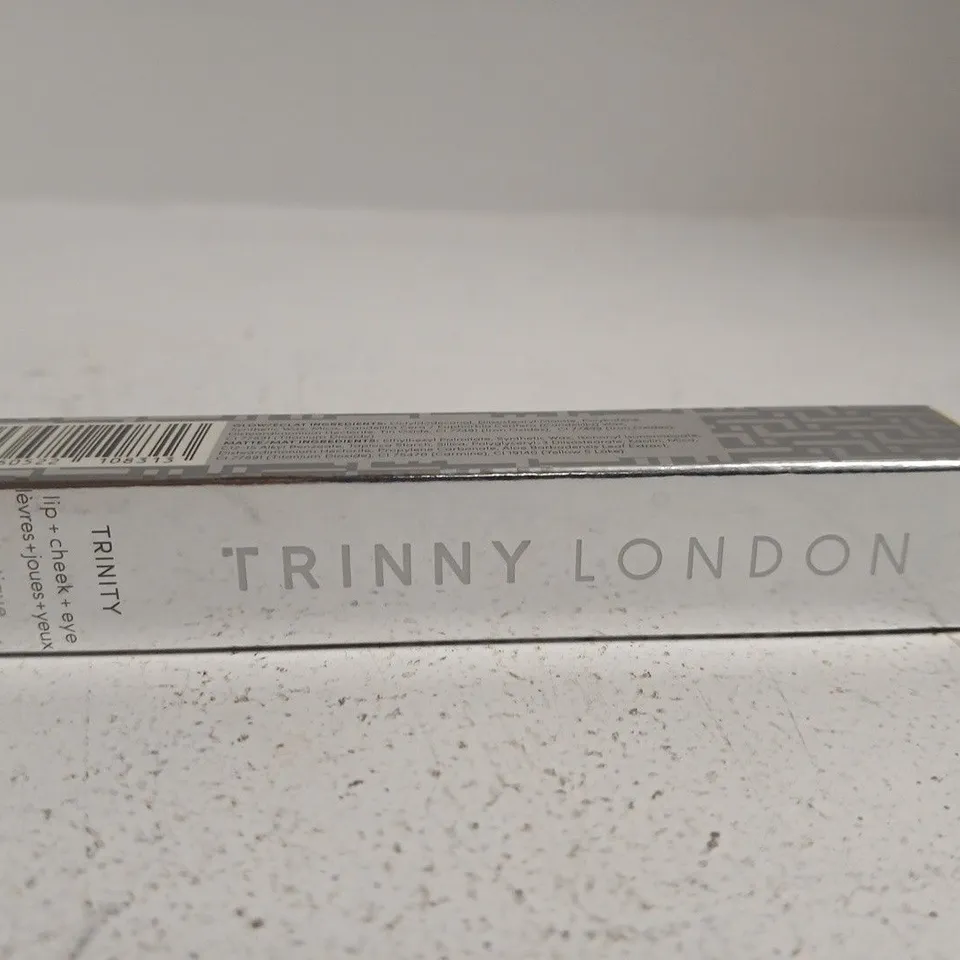 TRINNY LONDON LIP + CHEEK + EYE MULTI-USE PRODUCT – BOXED