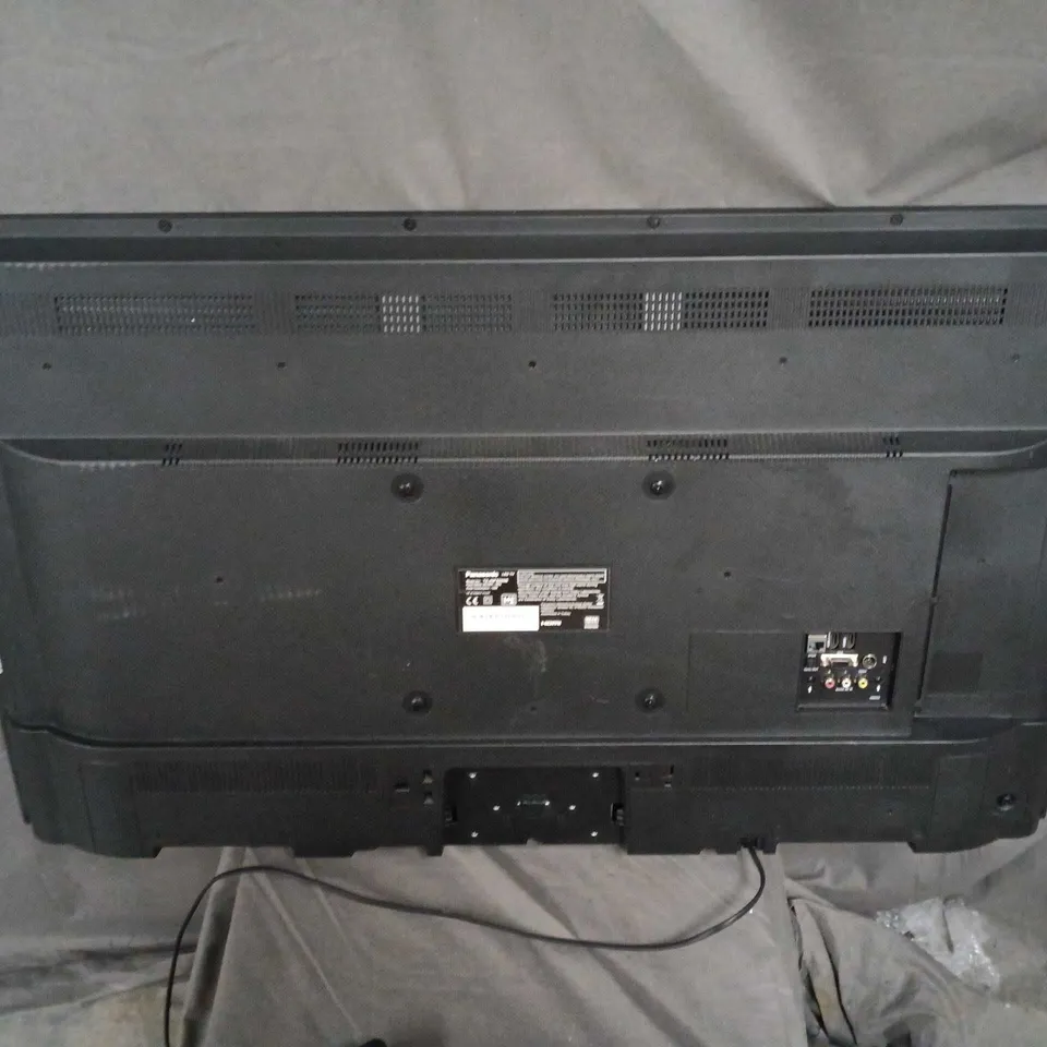 PANASONIC TX-43FX550B LED TV – 43 INCH - COLLECTION ONLY 