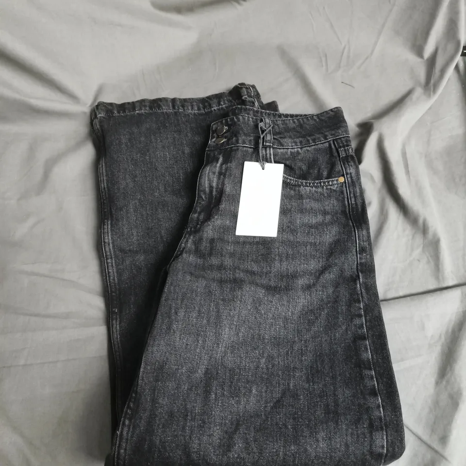 ZARA JEANS – DARK DENIM UK 10