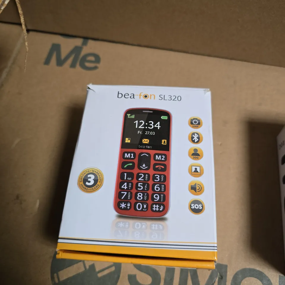 BOX OF APPROXIMATELY 18 ASSORTED BEAFON MOBILE PHONES INCLUDING SL320 AND C200 