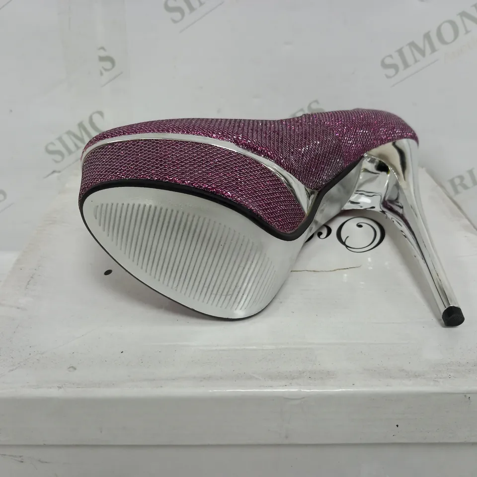PURPLE SPARKLE STILLETTO SIZE 4